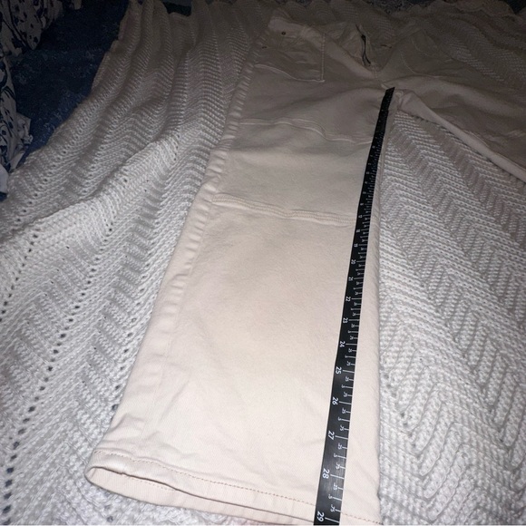 Loft "made and loved" Cream Denim Jeans - Size 30 - Picture 9 of 10